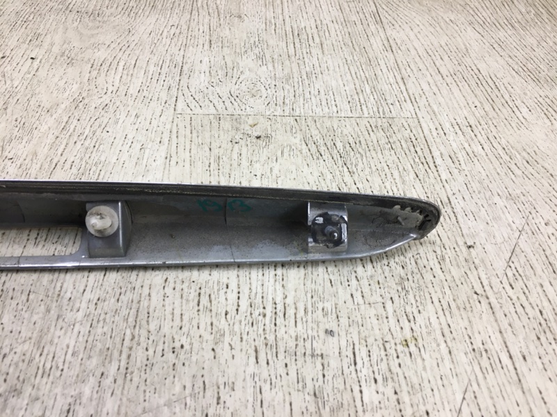 Панель подсветки номера CAMRY 30 02-06 2002 ACV30L 2.4 2AZFE Панель подсветки номера CAMRY 30 02-06 2002 ACV30L 2.4 2AZFE