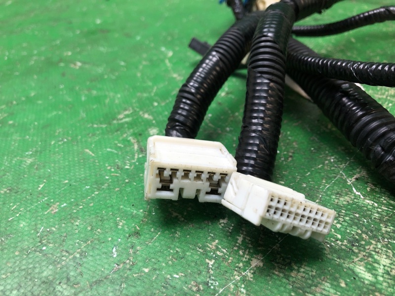 Проводка крышки багажника ACURA RDX 12-19 Проводка крышки багажника ACURA RDX 12-19