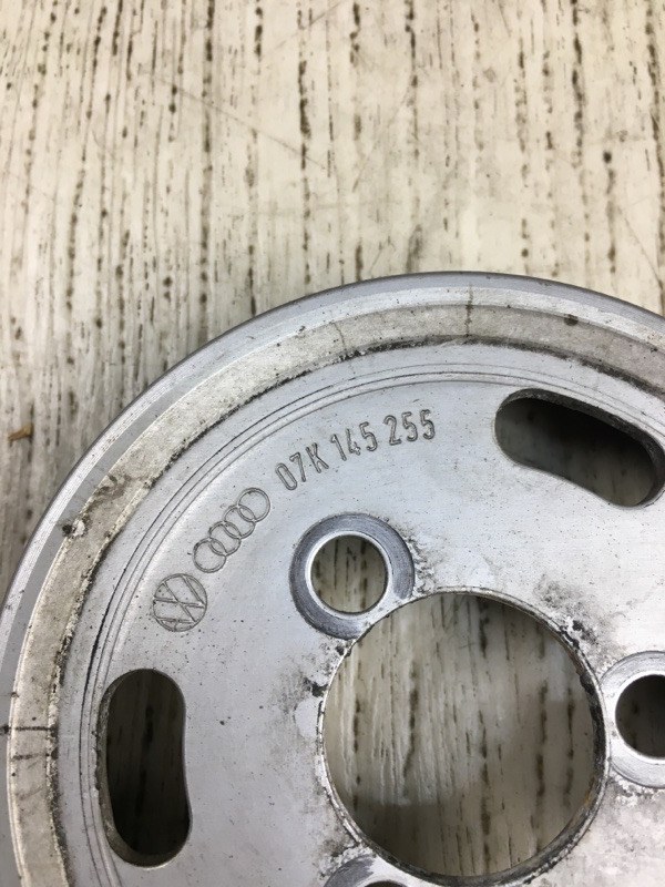 Шкив насоса ГУР PASSAT B7 11-15