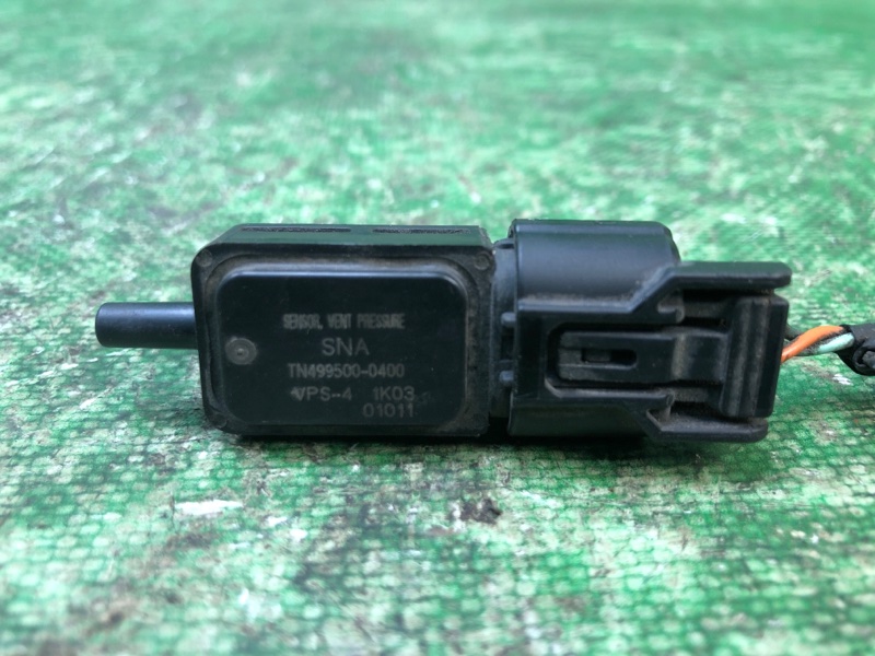 Датчик абсолютного давления (MAP sensor) LEXUS IS300 99-05 2000 JCE10L 3.0 2JZGE 37940-SNA-A01 Б/У