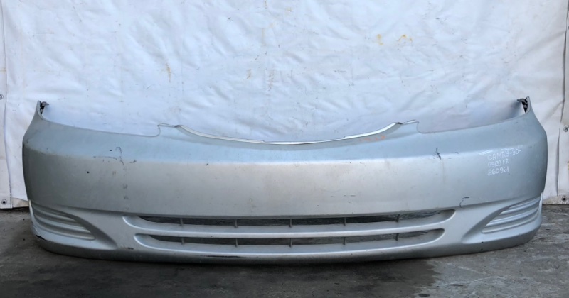 Запчасть бампер передний TOYOTA CAMRY 30 02-06 2002 ACV30L 2.4 2AZFE 52119-AA904 Б/У Бампер передний TOYOTA CAMRY 30 02-06 2002 ACV30L 2.4 2AZFE 52119-AA904 Б/У