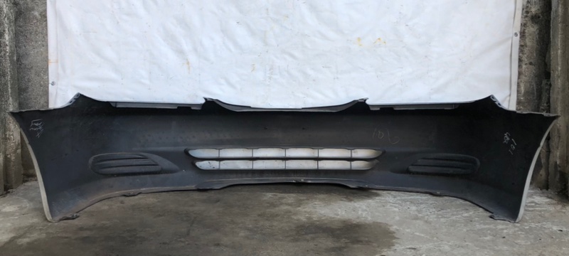 Бампер передний CAMRY 30 02-06 2002 ACV30L 2.4 2AZFE Бампер передний CAMRY 30 02-06 2002 ACV30L 2.4 2AZFE