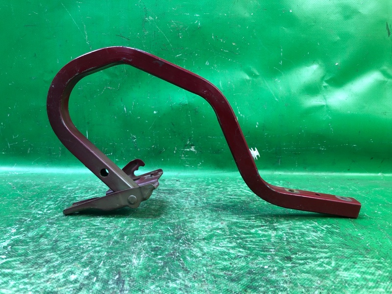 Петля крышки багажника задняя правая LEXUS IS300 99-05 JCE10L 3.0 2JZGE