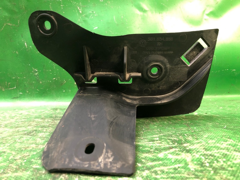 Брызговик задний правый VOLKSWAGEN PASSAT B7 11-15