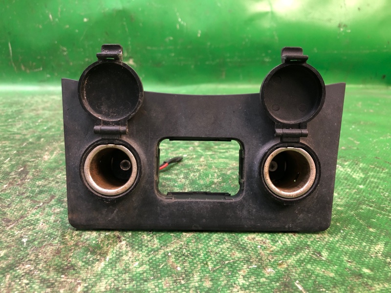 Прикуриватель KIA FORTE/CERATO TD 08-13 2012 Седан G4KD 2.0L 846211M010 Б/У