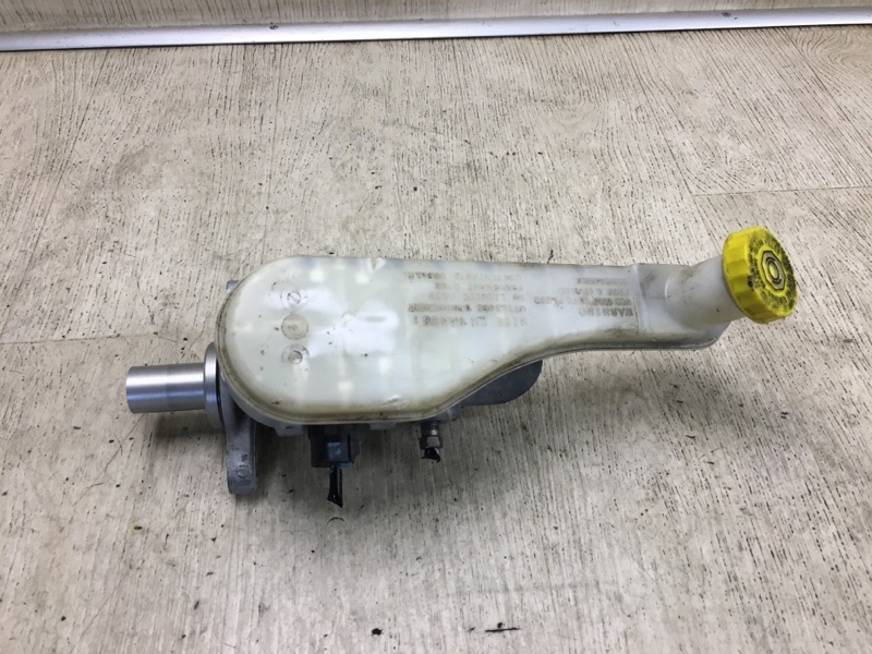 Главный тормозной цилиндр JOURNEY 08-20