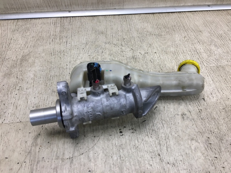 Главный тормозной цилиндр DODGE JOURNEY 08-20