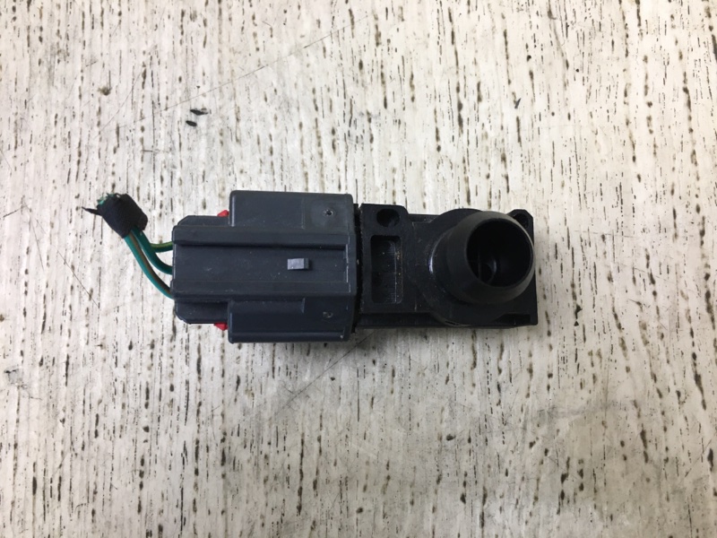 Запчасть датчик абсолютного давления (map sensor) DODGE JOURNEY 08-20 5179922AA Б/У Датчик абсолютного давления (MAP sensor) DODGE JOURNEY 08-20 5179922AA Б/У