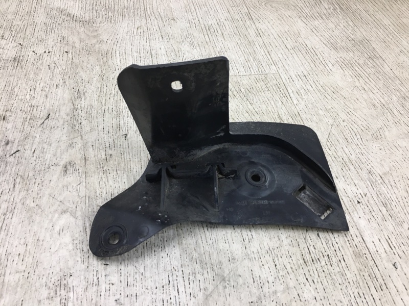 Брызговик задний левый VOLKSWAGEN PASSAT B7 11-15 561854855 Б/У