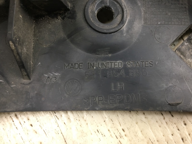 Брызговик задний левый PASSAT B7 11-15