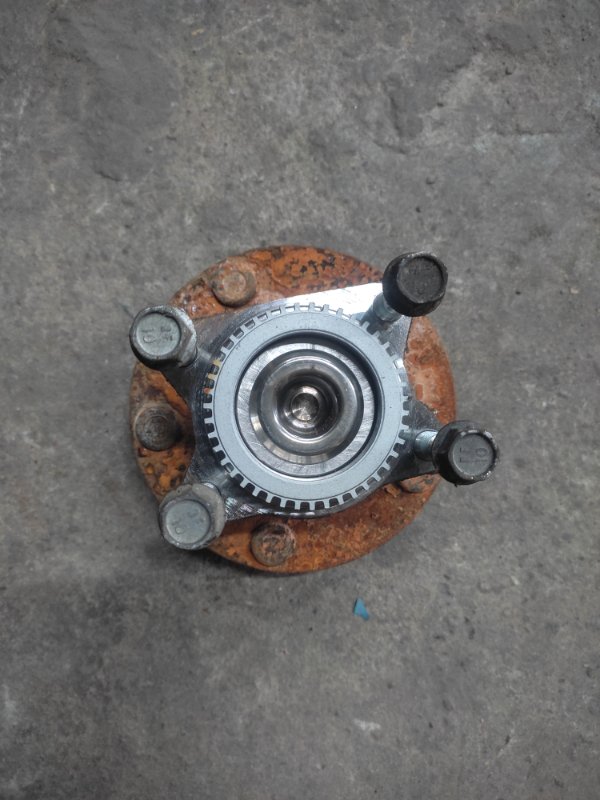 Ступица задняя правая GALANT 03-12