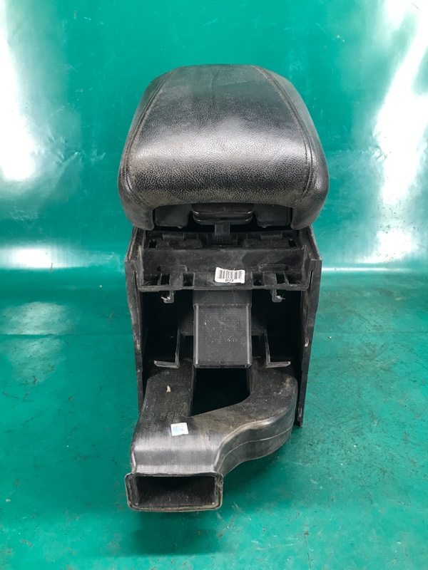 Подлокотник SONATA YF 10-14 2013 Седан 2.4 G4KK