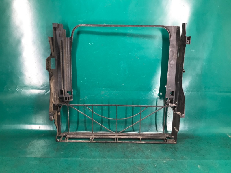 Диффузор вентилятора основного радиатора BMW X5 (E53) 00-07 E53 17 10 1 439 105 Б/У