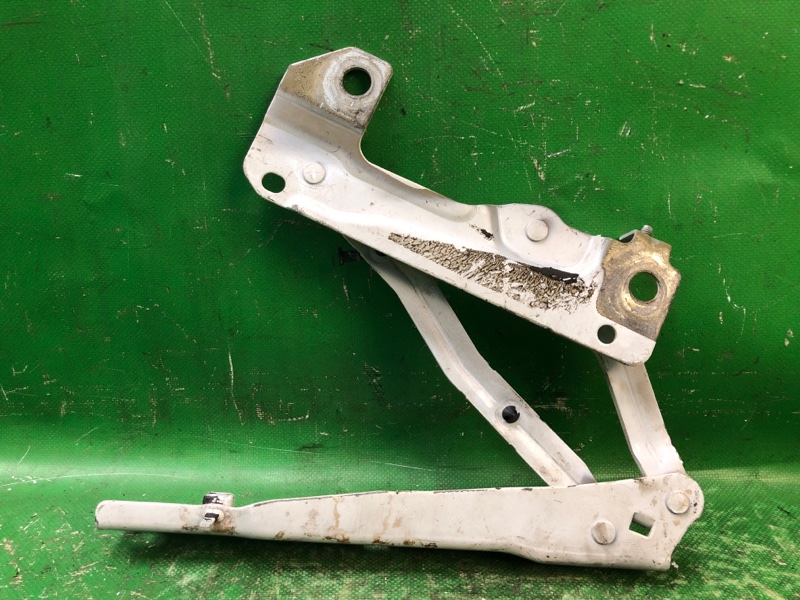 Петля капота правая JEEP PATRIOT 10-17 Петля капота правая JEEP PATRIOT 10-17