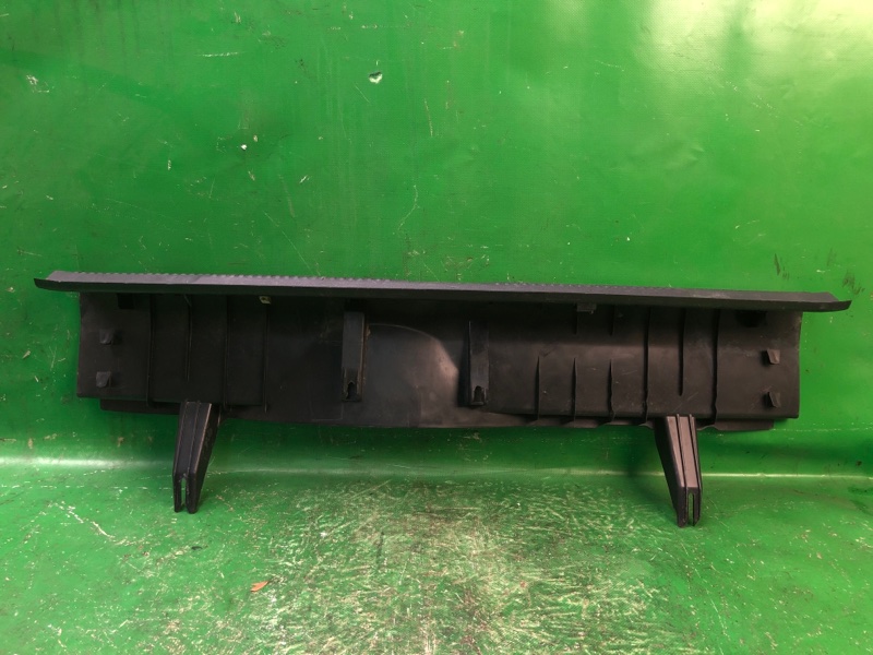 Накладка на порог багажника AUDI A6 (C7) 11-18