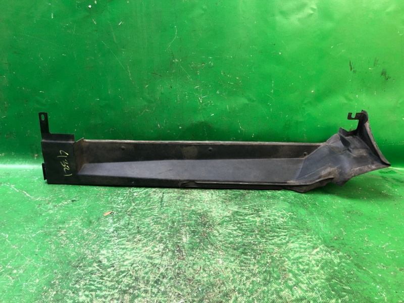 Накладка крыла передняя правая AUDI Q5 08-16 80A821170A Б/У