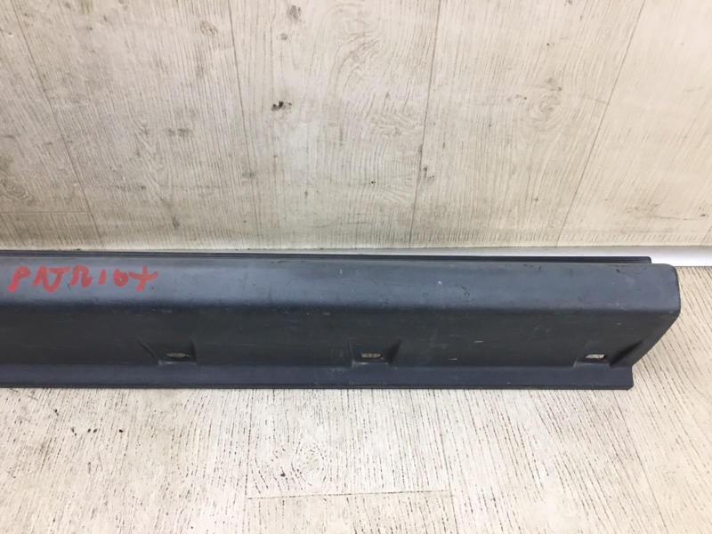 Накладка порога наружная передняя левая PATRIOT 10-17 MK74 Накладка порога наружная передняя левая PATRIOT 10-17 MK74