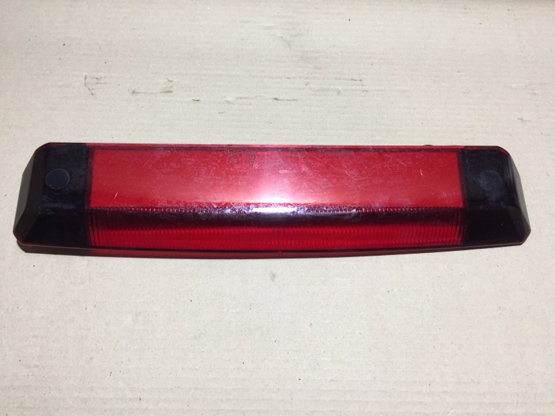 Запчасть стоп-сигнал CHEVROLET VOLT 10-15 22765515 Б/У Стоп-сигнал CHEVROLET VOLT 10-15 22765515 Б/У