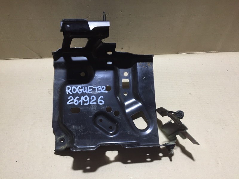 Полка аккумулятора NISSAN X-TRAIL/ROGUE T32 13-20 23714-4CL0A Б/У