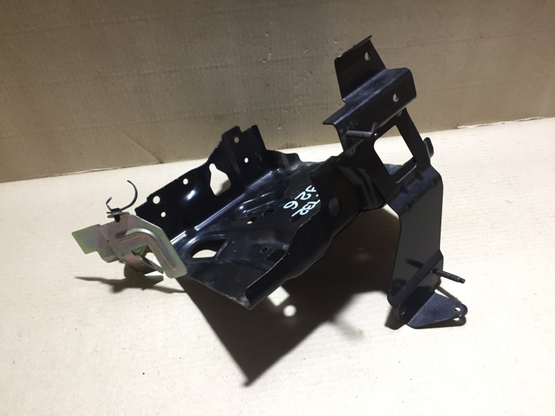 Полка аккумулятора NISSAN X-TRAIL/ROGUE T32 13-20