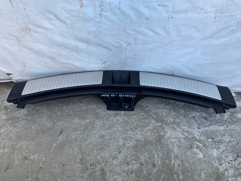 Накладка на порог багажника MDX (YD3) 13-21