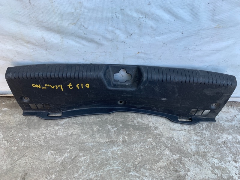 Накладка панели багажника внутренняя ELANTRA MD 10-15 2015 Седан 1.8 Накладка панели багажника внутренняя ELANTRA MD 10-15 2015 Седан 1.8