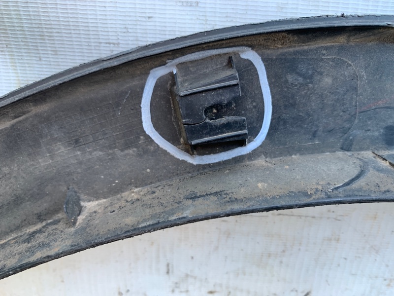 Накладка крыла (расширитель арки) передняя правая SORENTO XM 09-14