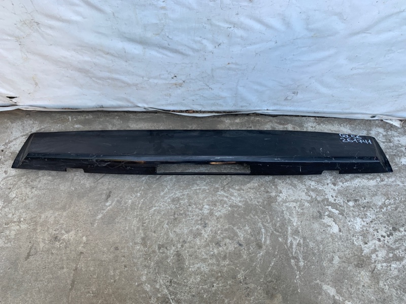 Спойлер крышки багажника QX56 / TITAN / ARMADA 04-16 Спойлер крышки багажника QX56 / TITAN / ARMADA 04-16