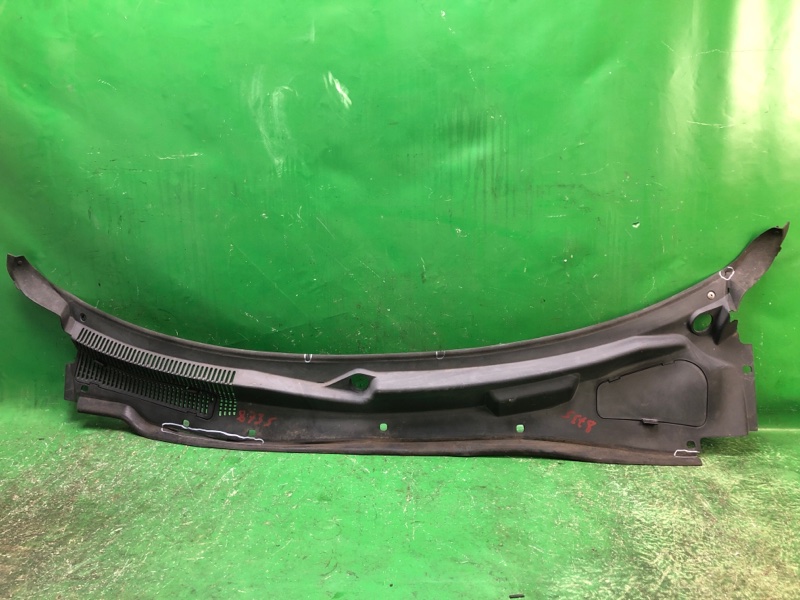 Пластик под лобовое стекло / Жабо CHRYSLER 300 04-10 2008 Седан 3.5 EGG 04805834AD Б/У