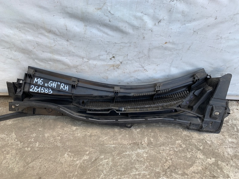 Пластик под лобовое стекло / Жабо правый MAZDA 6 GH 07-12