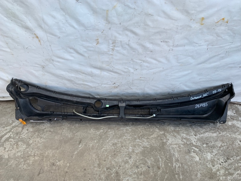 Пластик под лобовое стекло / Жабо OUTBACK 09-14 BR