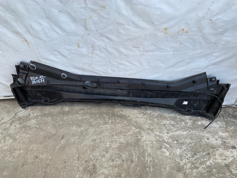 Пластик под лобовое стекло / Жабо RDX 12-19