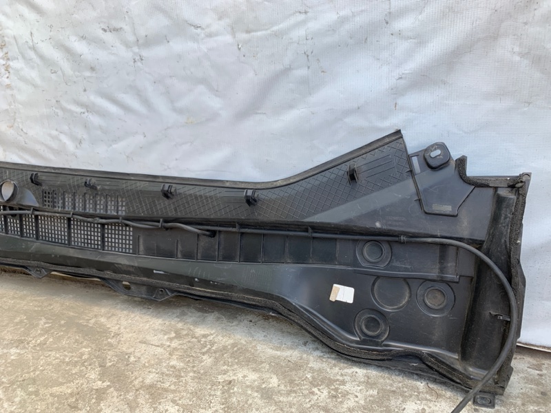 Пластик под лобовое стекло / Жабо RDX 12-19