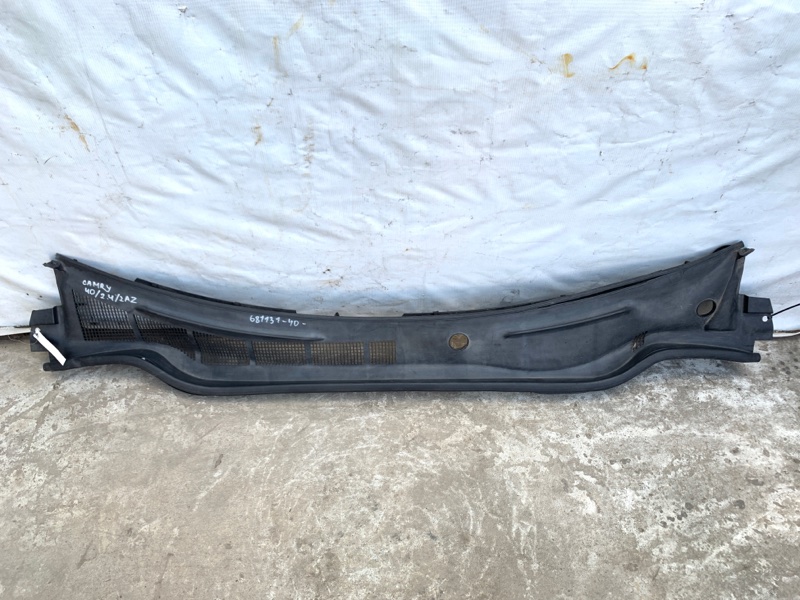 Пластик под лобовое стекло / Жабо CAMRY 40 06-11 Пластик под лобовое стекло / Жабо CAMRY 40 06-11