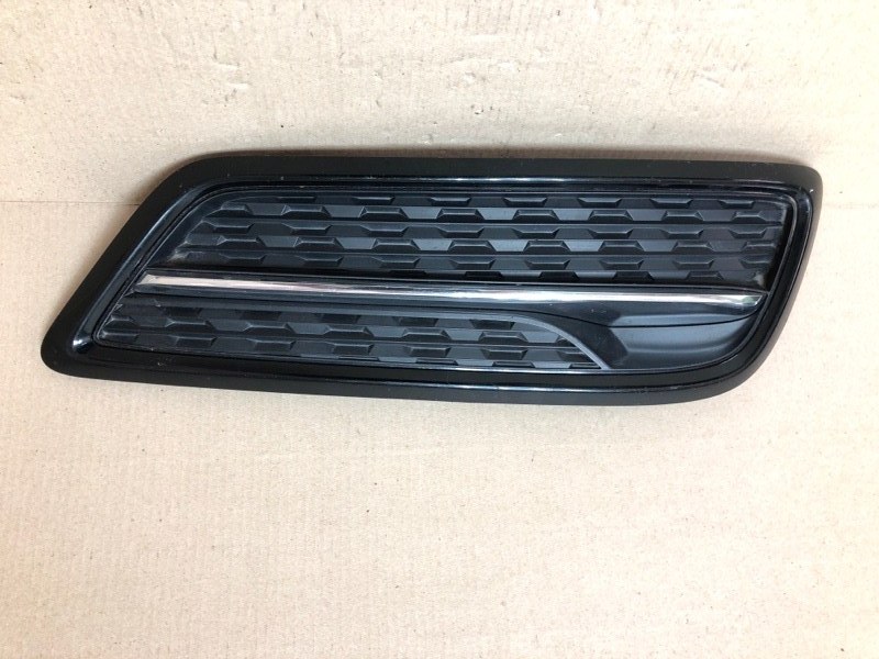 Накладка бампера передняя правая ACURA MDX (YD3) 13-21 71102-TZ5-A00 Б/У