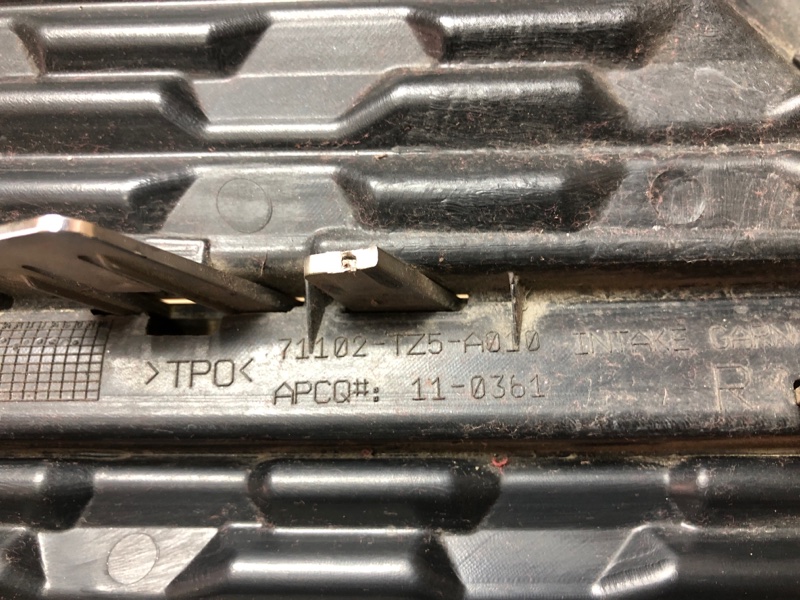 Накладка бампера передняя правая ACURA MDX (YD3) 13-21