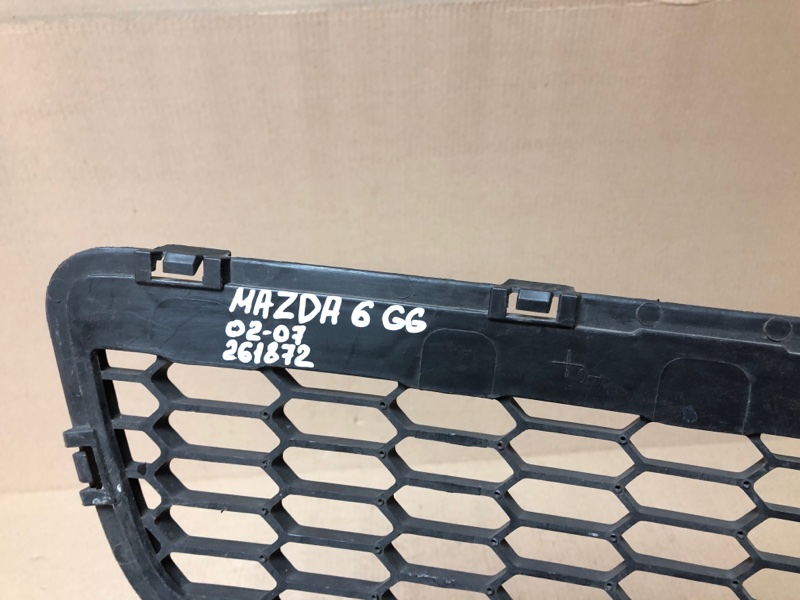 Решетка переднего бампера 6 GG 02-07 2008 Седан 2.3