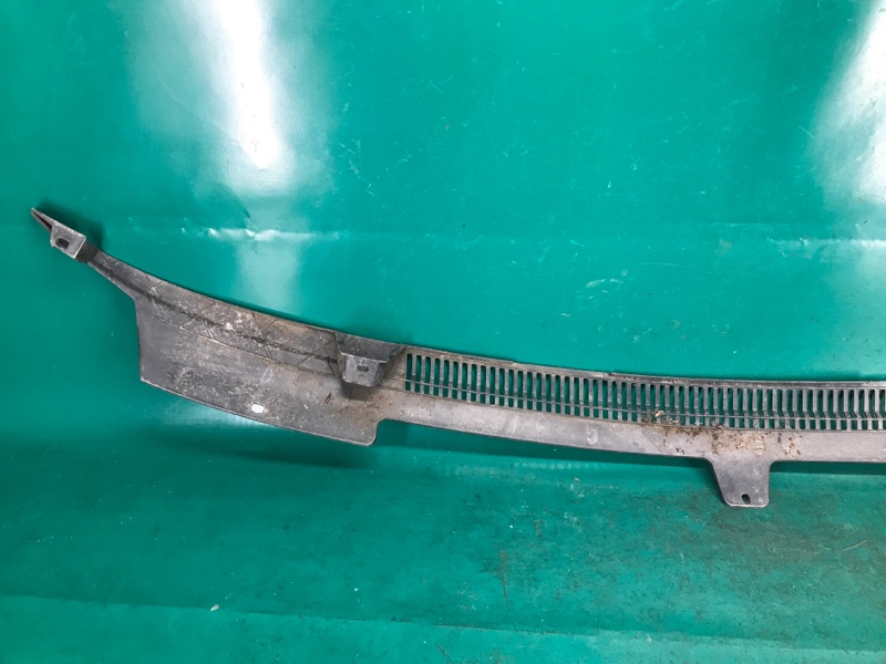 Пластик под лобовое стекло / Жабо JOURNEY 08-20 JC