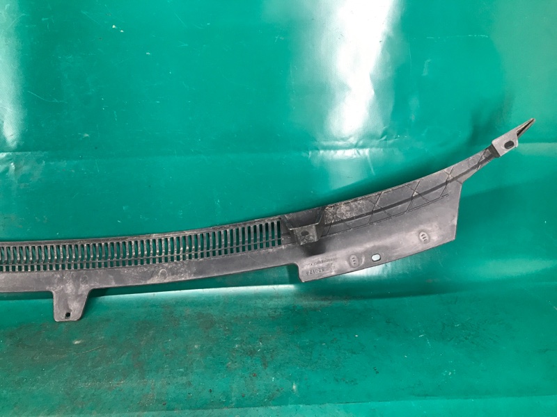 Пластик под лобовое стекло / Жабо JOURNEY 08-20 JC