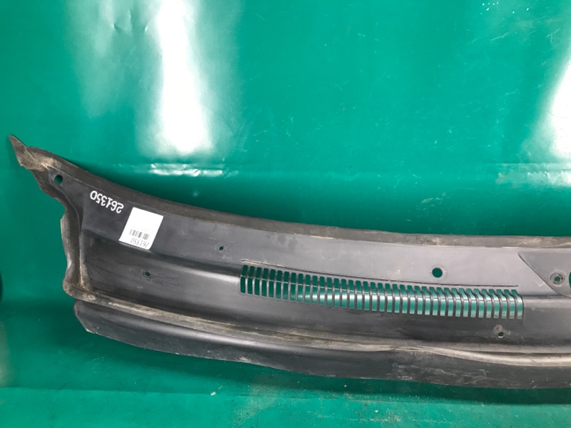 Пластик под лобовое стекло / Жабо DODGE JOURNEY 08-20 JC