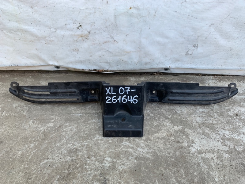 Запчасть накладка замка капота MITSUBISHI OUTLANDER XL 05-13 7450A172 Б/У Накладка замка капота MITSUBISHI OUTLANDER XL 05-13 7450A172 Б/У