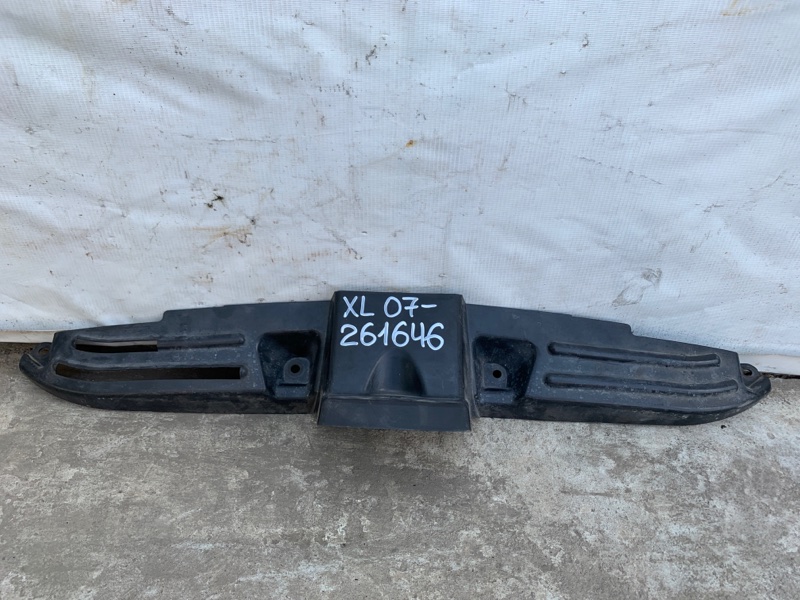 Накладка замка капота OUTLANDER XL 05-13 Накладка замка капота OUTLANDER XL 05-13