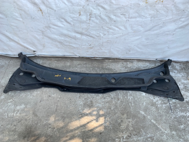 Пластик под лобовое стекло / Жабо ACURA MDX (YD3) 13-21