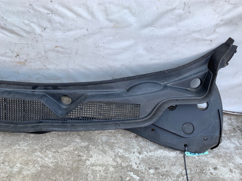 Пластик под лобовое стекло / Жабо MDX (YD3) 13-21