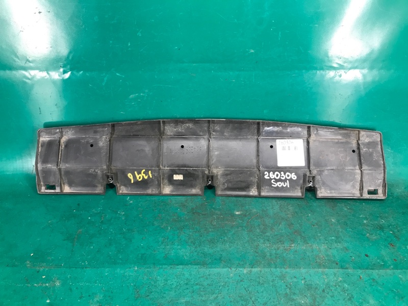 Дефлектор радиатора KIA SOUL PS 13-19 PS 2.0 G4NC Дефлектор радиатора KIA SOUL PS 13-19 PS 2.0 G4NC