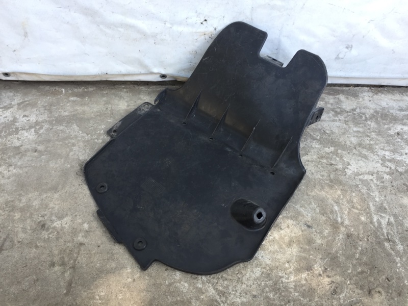 Защита заднего бампера левая SONATA LF 2014- 2017 Седан 2.4