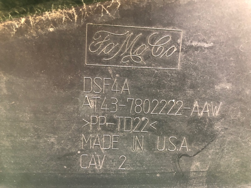 Пластик под лобовое стекло / Жабо EDGE 06-14 2012 Внедорожник 2.0