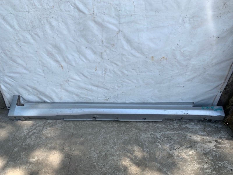 Накладка порога наружная правая INFINITI G25/G35/G37/Q40 06-14 Накладка порога наружная правая INFINITI G25/G35/G37/Q40 06-14