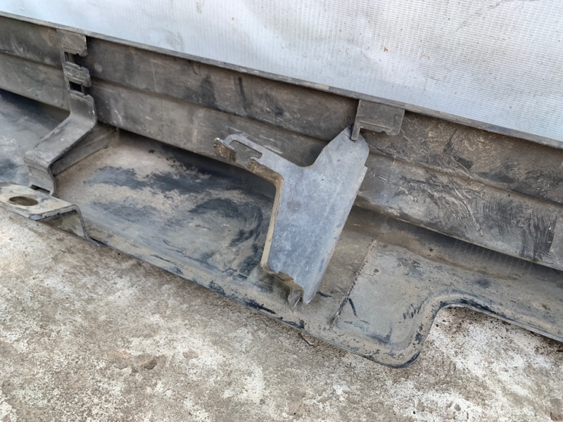 Накладка порога наружная правая MDX (YD2) 06-13