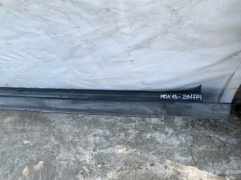 Накладка порога наружная правая MDX (YD3) 13-21